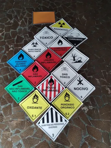 Adesivos Mopp Adesivos e magnéticos