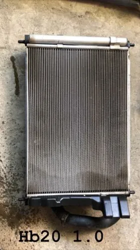 Condensador de ar-condicionado Hyundai hb20
