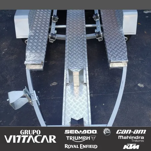 Carretinha Free Hoby Reboque Tripla para Jet Ski Quadriciclos e Motos 2022