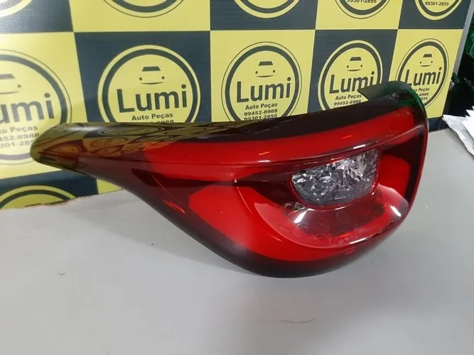 Lanterna fiat Toro 2016 a 2022 c/led - Nova e Original