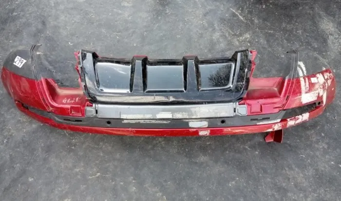 Parachoque Traseiro Evoque vermelho 12 a 15 c\det *299