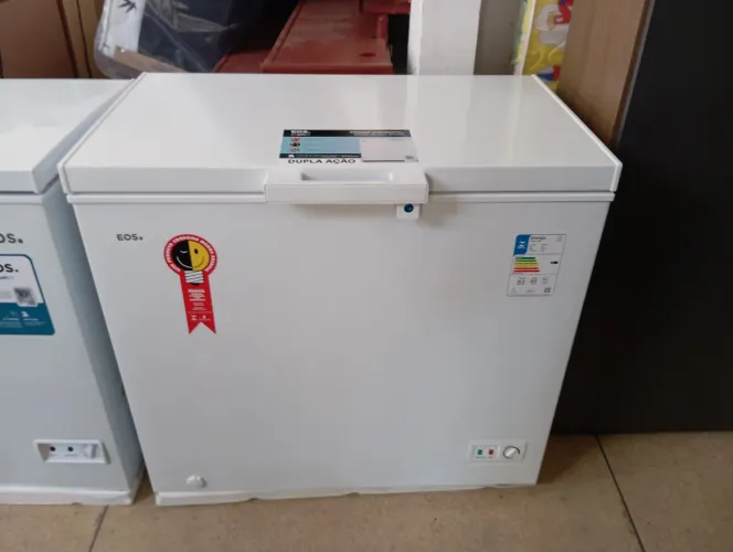 FREEZER NOVO em oferta