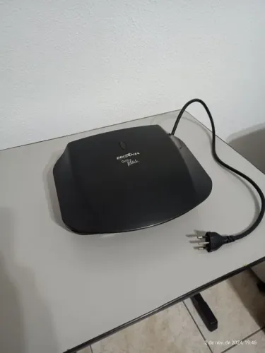 Grill Britânia plus 127 volts