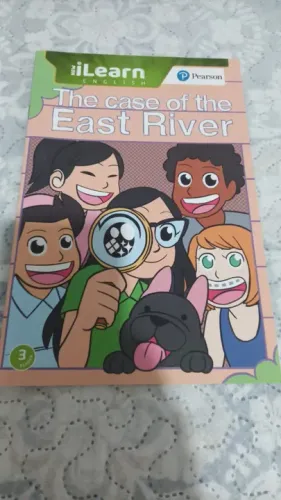Livro inglês The case of the East River seminovo.