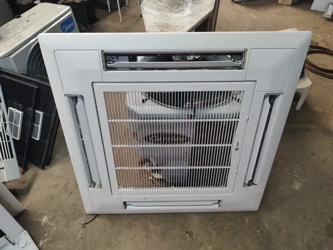 AR CONDICIONADO CASSETE K7 36.000 BTU 