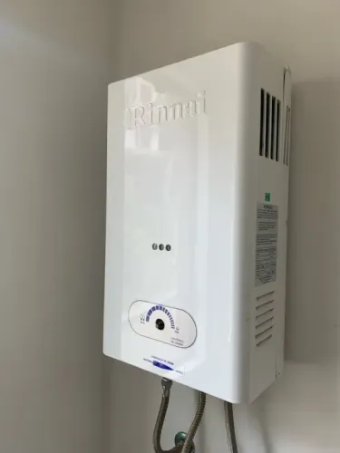 Aquecedor de água a gás Rinnai