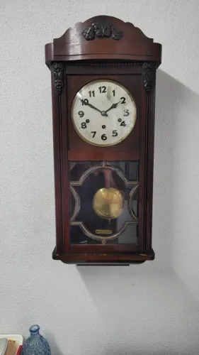 Relógio Carrilhão de Parede Alemão Antigo Duas Setas 