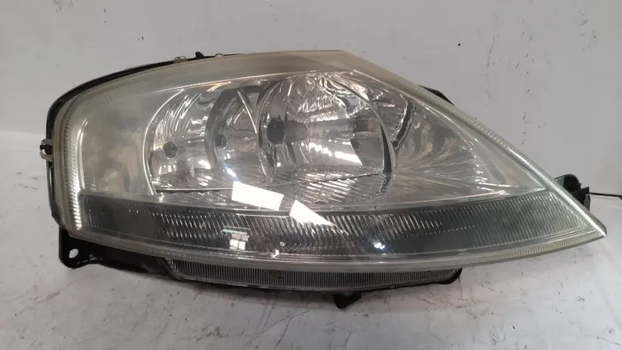 Farol direito C3 2007/2008/2009/2010/11/12