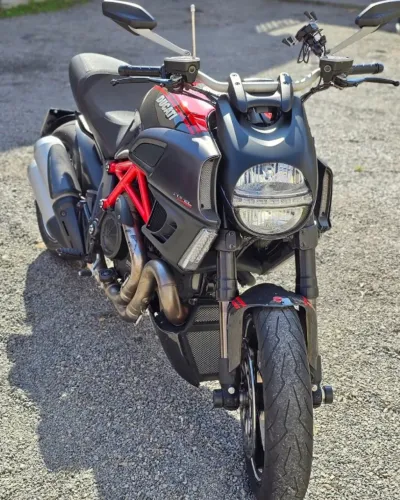 Ducati Diavel 1198 Carbon 2013