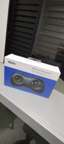 Controle 8bitdo M30 2.4g wireless para Mega Drive Mini