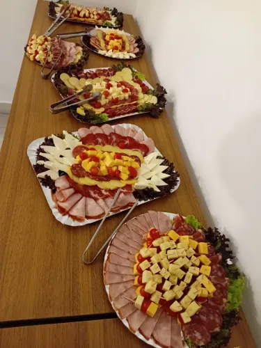 Garçonete e fritadeira 