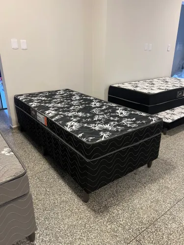 Colchao d33 solteiro+ base