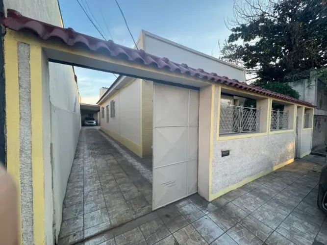 Vendo excelente casa no Jardim Tropical - Nova Iguaçu