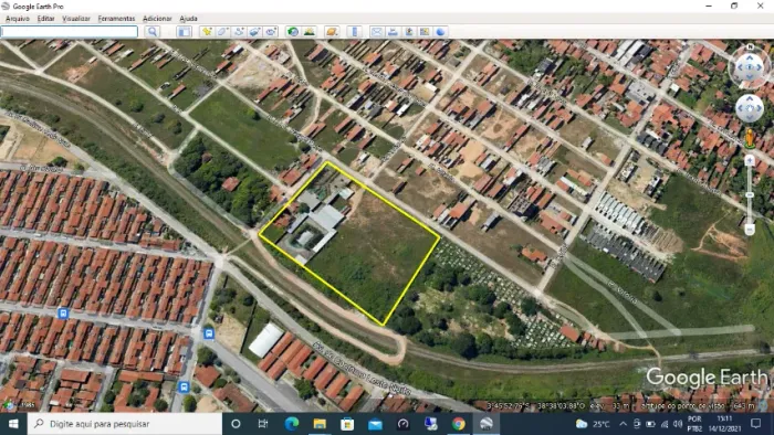 terreno no parque potira com 15 mil metros quadrados divididos em 62 lotes todos com escri