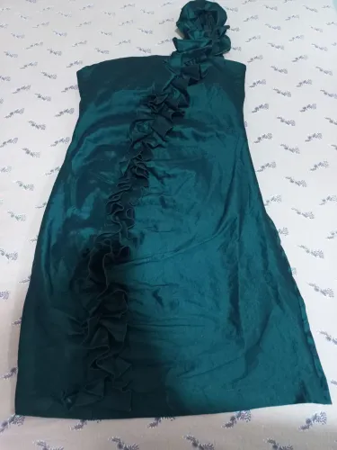 Vestido verde elegante para festa