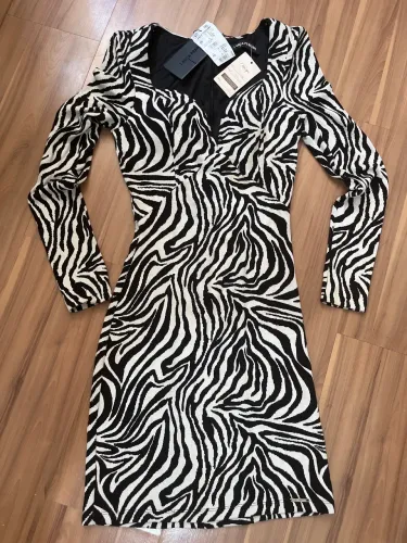 Vestido original lança Perfume 