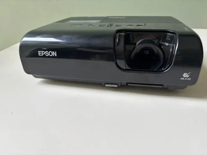 Projetor EPSON Power Lite S5+