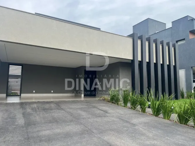 Casa nova para locação, Térrea 229m no Portal do Sol Green Goiânia.