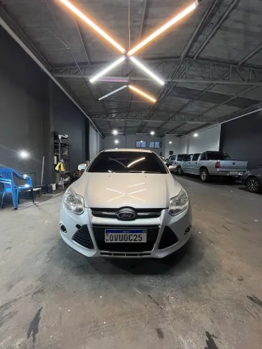 Ford Focus 1.6 S/1.6 SE Flex 16V 5P AUT 2014