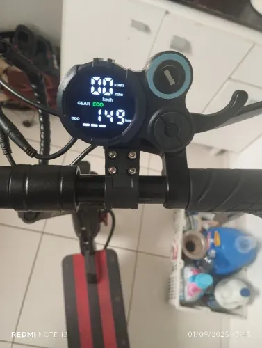 Patinet elétrico 800 w semi novo 