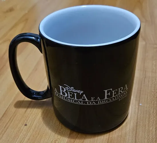 Caneca A Bela e a Fera o Musical 