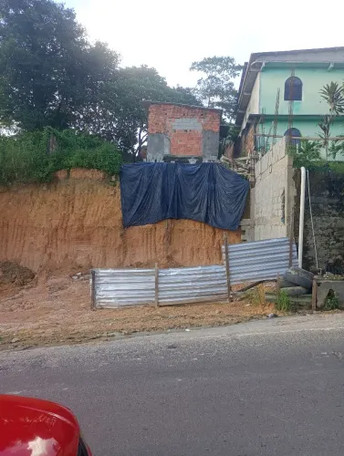 Rua Comercial... excelente pra construção borracharia ,troca óleo10x40 próx Av Torres 
