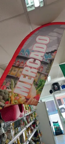 Wind banner Mercado