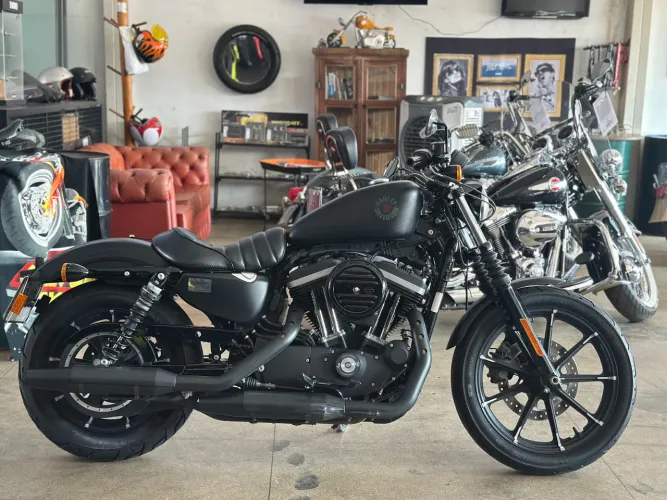 Harley-Davidson Iron 883 (XL883N) 2020