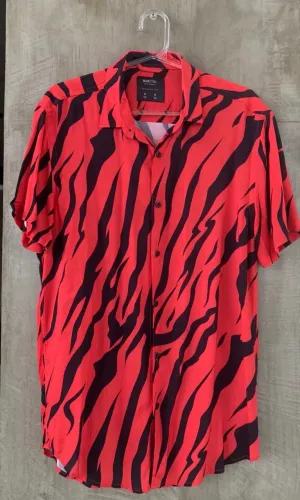 Camisa estampada tecido super leve!