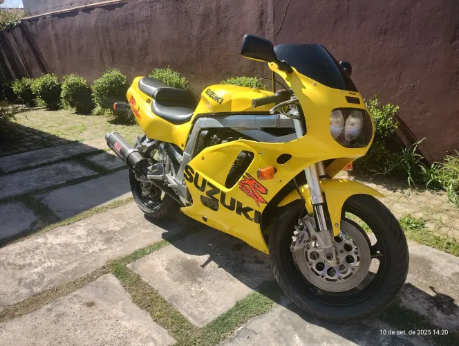 Suzuki gsx-r 750w 