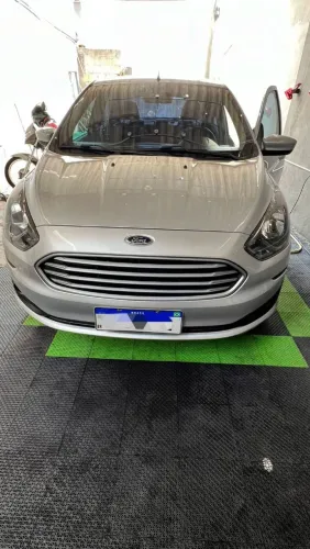 Ford KA 1.5 Sedan SE Plus 12V Flex 4P Mec. 2020