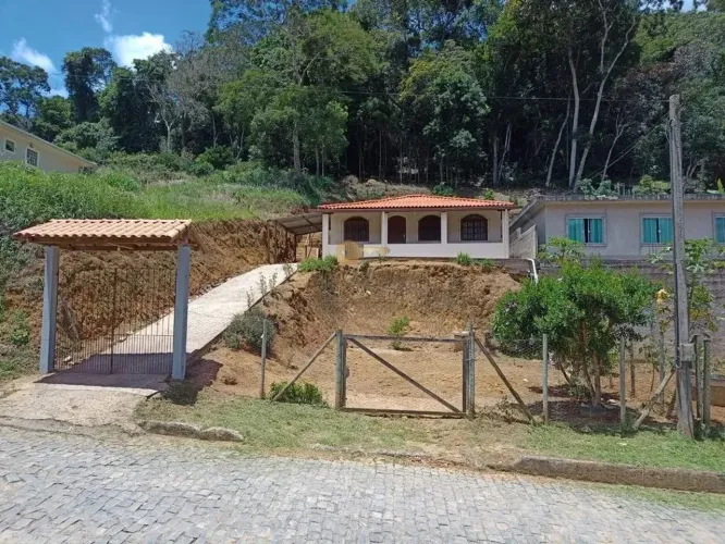 Casa para Venda em Sapucaia, Vila do Pião, 3 dormitórios, 1 banheiro, 2 vagas