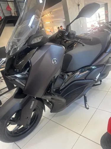 Xmax 300 0 km, 2026/2026
