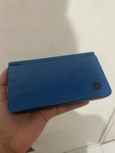 NINTENDO DSI XL ?