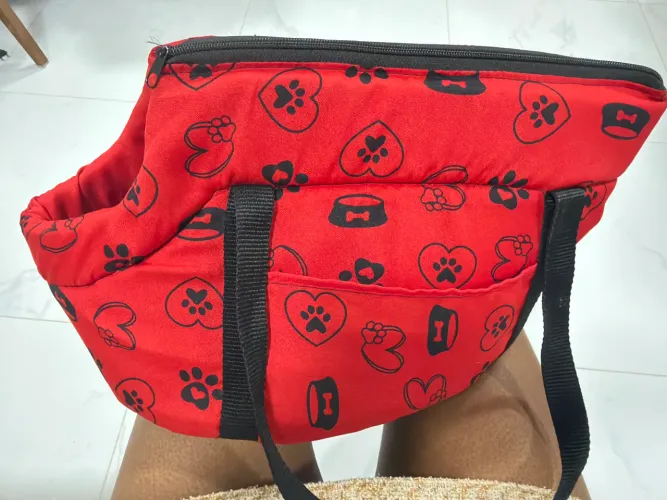 Bolsa p/ transportar cachorro e gato ! Interessados chama no zap *70