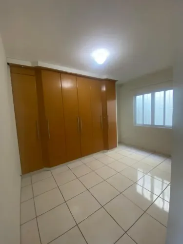 Casa de 2 dormitórios