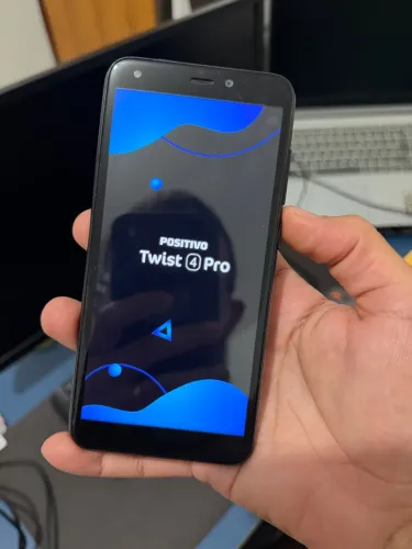 Smartphone Positivo Twist 4 Pro 2GB RAM 16GB Dual SIM + Cabo USB
