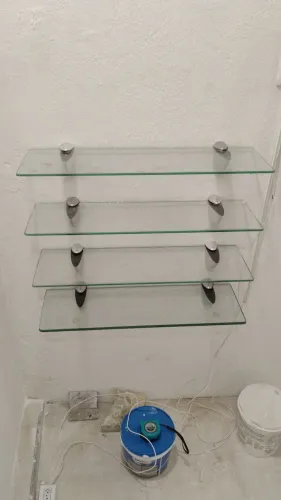 Vidros e esquadrias de alumínio