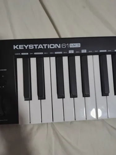 Teclado Controlador Midi M audio