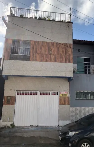 Ao lado da UPA parque vitória 