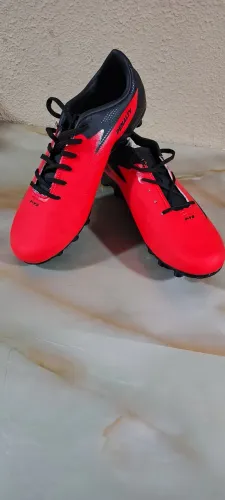Chuteira nova