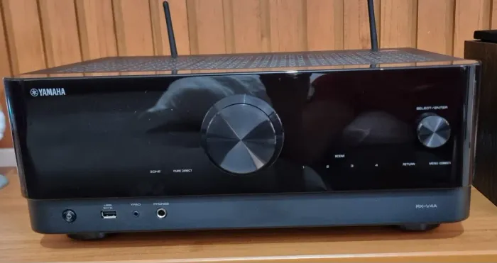 Vendo Receiver Yamaha Rx V4A