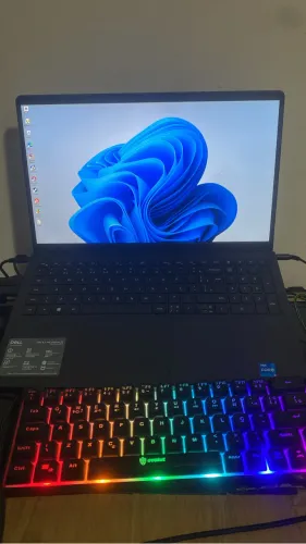 Notebook Semi novo