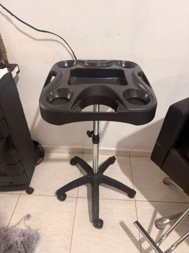 Carrinho auxiliar para pintura