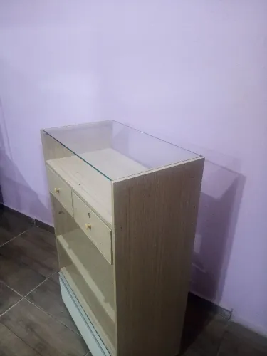 Vendo caixa bem conservado