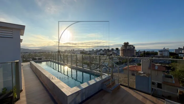 Apartamento à venda em Jurerê com excelente localização e infraestrutura completa