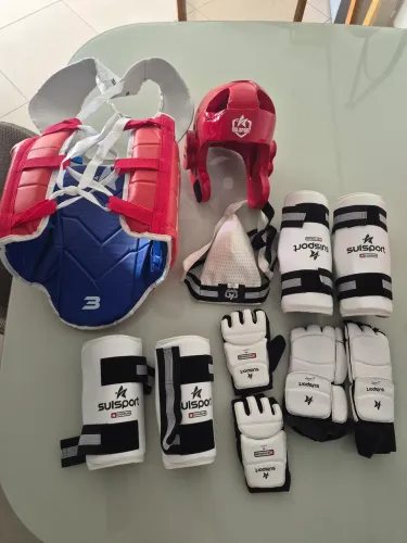 Kit completo proteção Taekwondo - Estado de Novo!