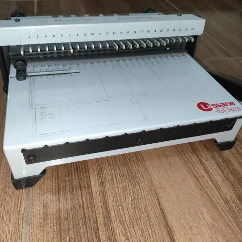 Encadernadora e perfuradores 2x1 para Wire-o 120 a 270 folhas 