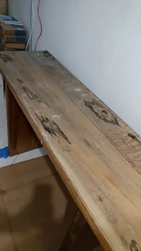 mesa de madeira 