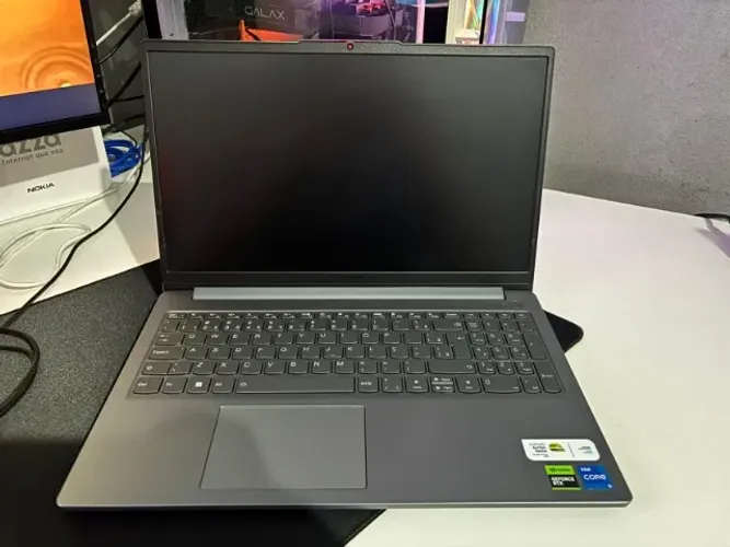Notebook Gamer Lenovo LOQ-e 15iax9e Intel Core i5-12450hx 16gb 512gb Ssd Rtx 3050